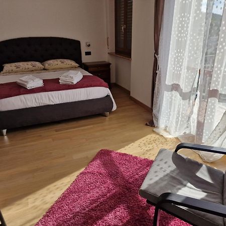Apartamento Nataly SantʼAmbrogio di Valpolicella Exterior foto