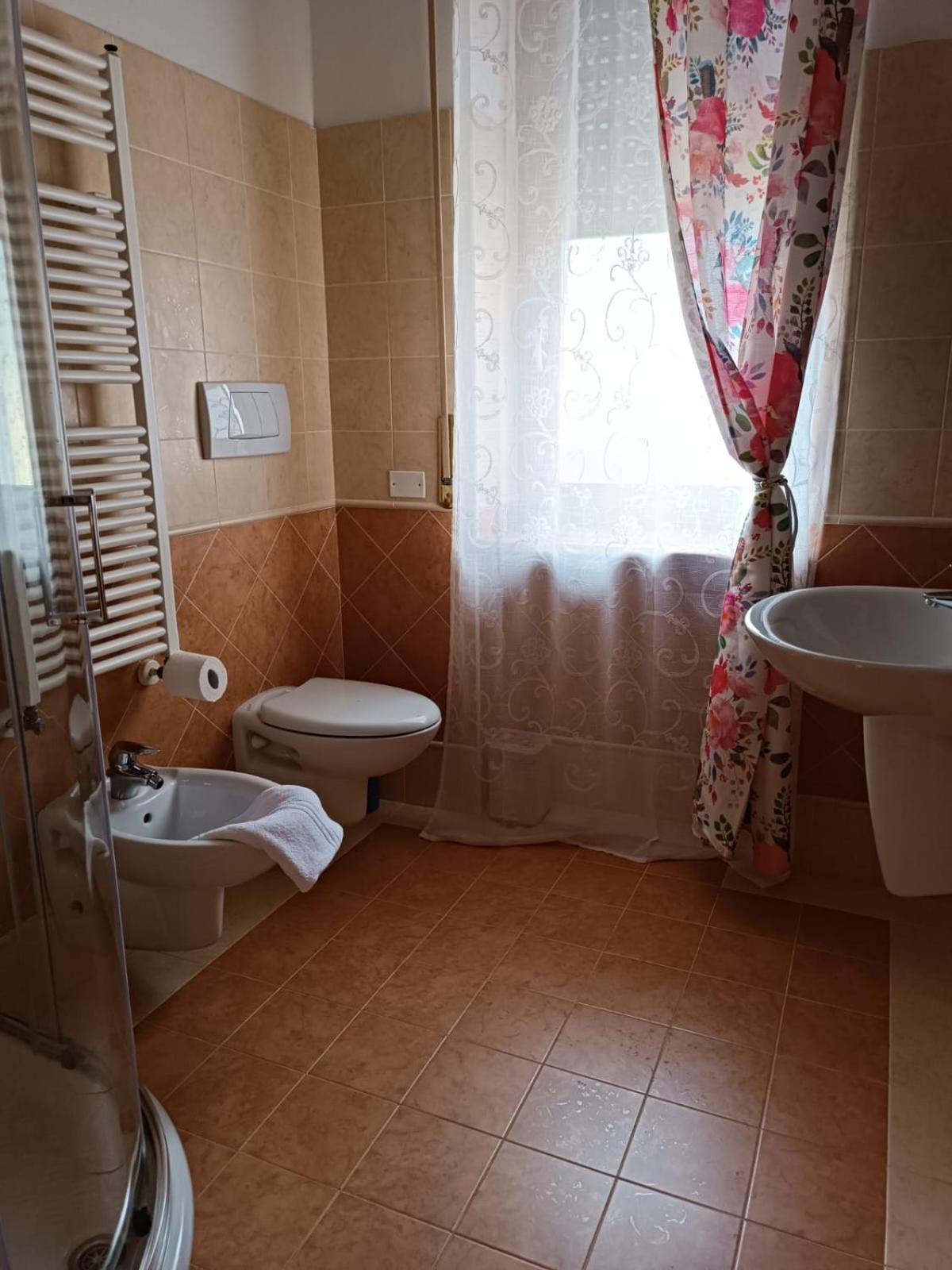 Apartamento Nataly SantʼAmbrogio di Valpolicella Exterior foto